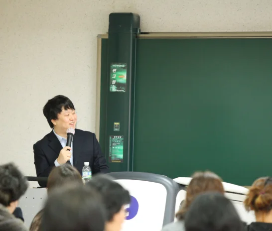 갱년기증후군 증상들에 대한 Q&A와 침치료[대전유앤그린여성한의원]